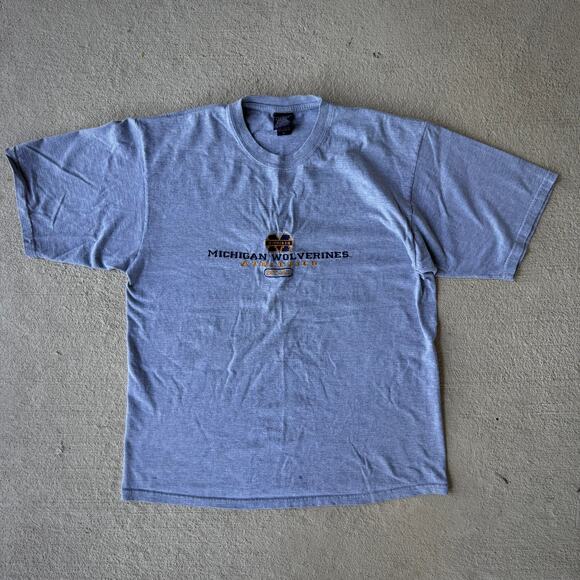 Vintage Early 2000s Michigan Wolverines T-Shirt - Men's XL - Picture 1 of 7